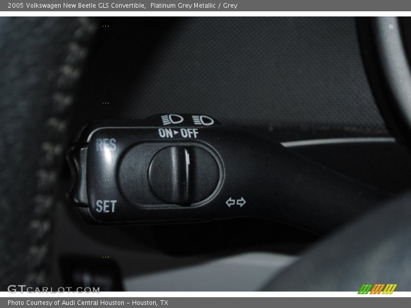 Controls of 2005 New Beetle GLS Convertible