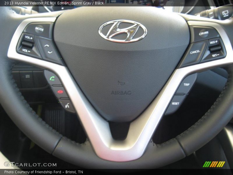 Controls of 2013 Veloster RE:MIX Edition