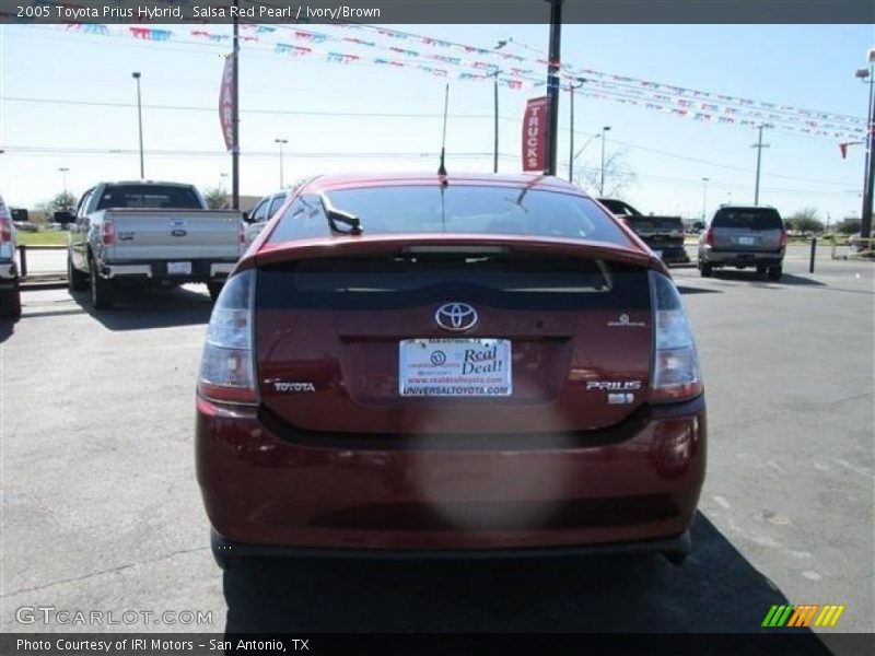Salsa Red Pearl / Ivory/Brown 2005 Toyota Prius Hybrid