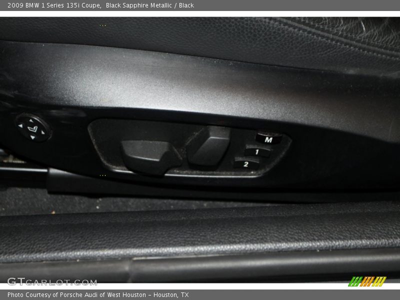 Black Sapphire Metallic / Black 2009 BMW 1 Series 135i Coupe