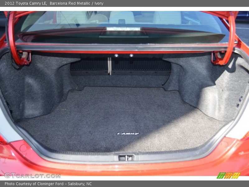 Barcelona Red Metallic / Ivory 2012 Toyota Camry LE
