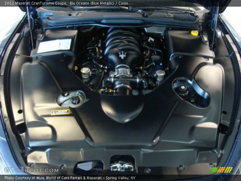 Blu Oceano (Blue Metallic) / Cuoio 2011 Maserati GranTurismo Coupe