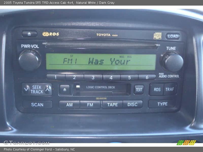 Audio System of 2005 Tundra SR5 TRD Access Cab 4x4