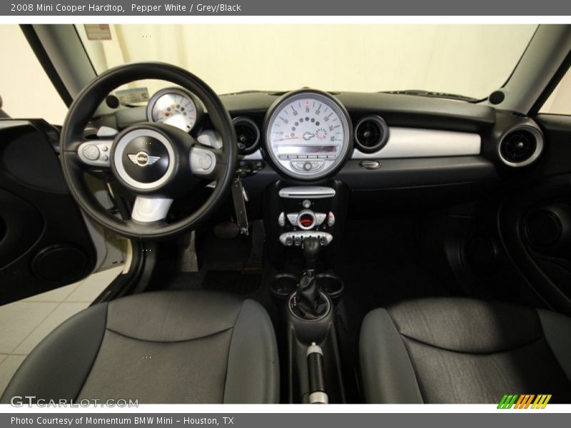 Dashboard of 2008 Cooper Hardtop