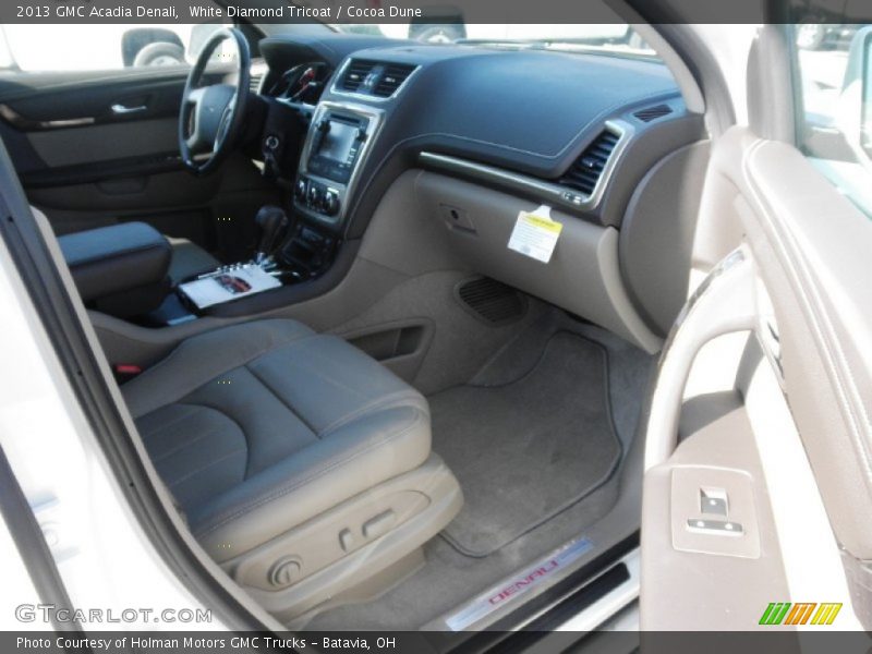 White Diamond Tricoat / Cocoa Dune 2013 GMC Acadia Denali
