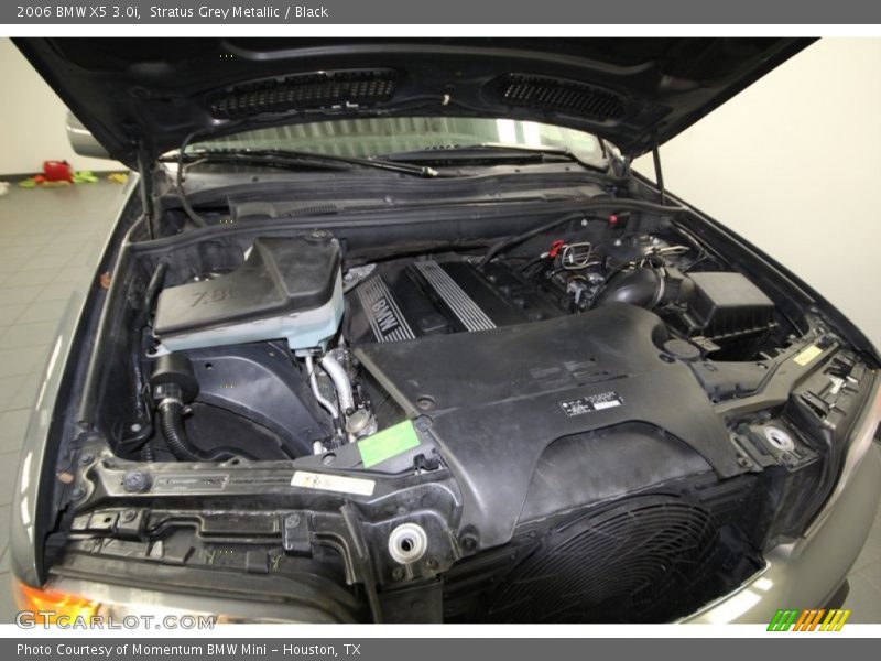  2006 X5 3.0i Engine - 3.0 Liter DOHC 24-Valve VVT Inline 6 Cylinder