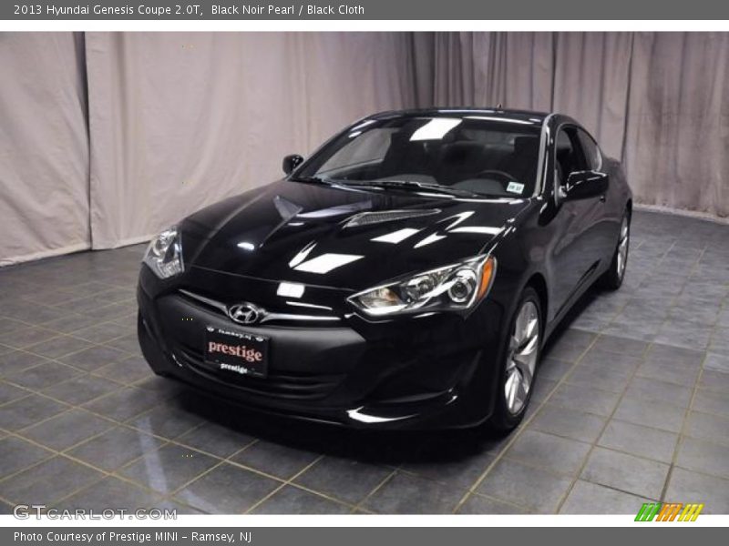 Black Noir Pearl / Black Cloth 2013 Hyundai Genesis Coupe 2.0T