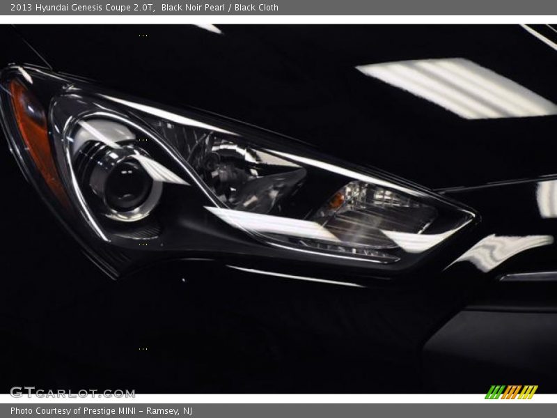 Black Noir Pearl / Black Cloth 2013 Hyundai Genesis Coupe 2.0T