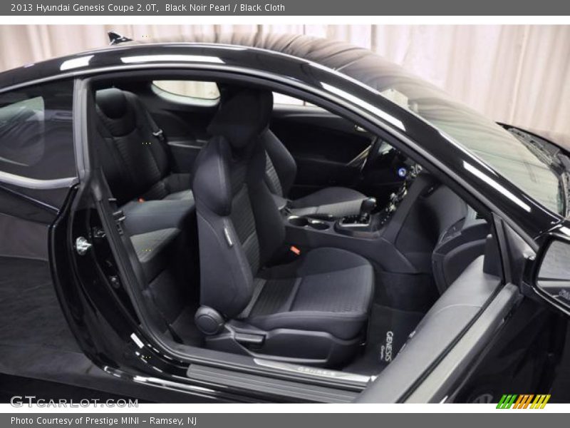 Black Noir Pearl / Black Cloth 2013 Hyundai Genesis Coupe 2.0T