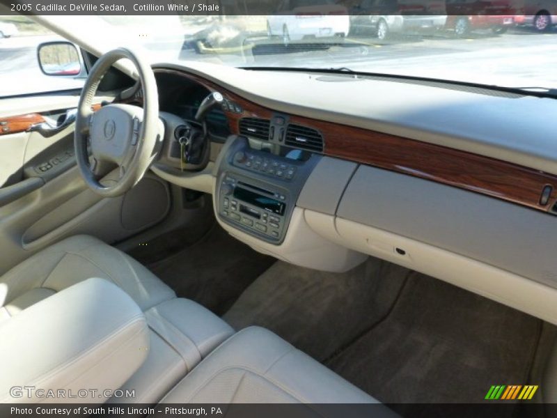 Dashboard of 2005 DeVille Sedan