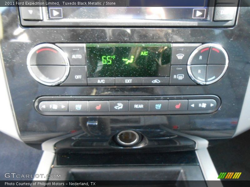 Tuxedo Black Metallic / Stone 2011 Ford Expedition Limited