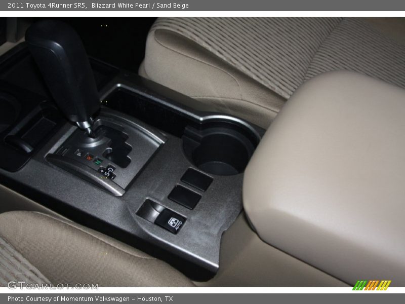 Blizzard White Pearl / Sand Beige 2011 Toyota 4Runner SR5