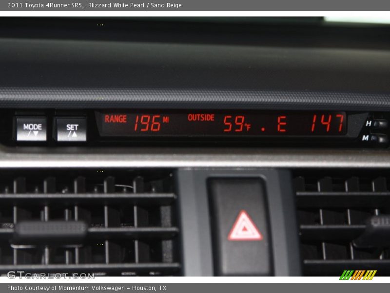 Blizzard White Pearl / Sand Beige 2011 Toyota 4Runner SR5