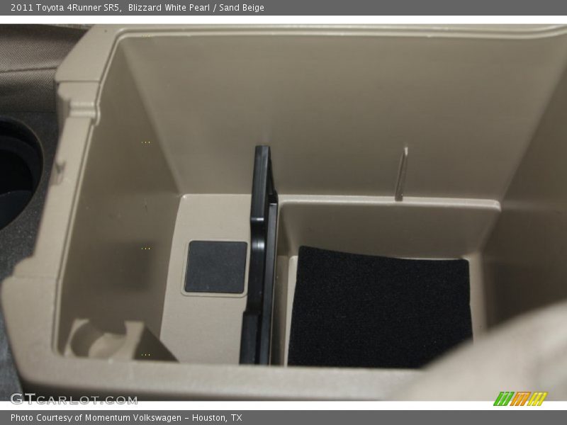 Blizzard White Pearl / Sand Beige 2011 Toyota 4Runner SR5