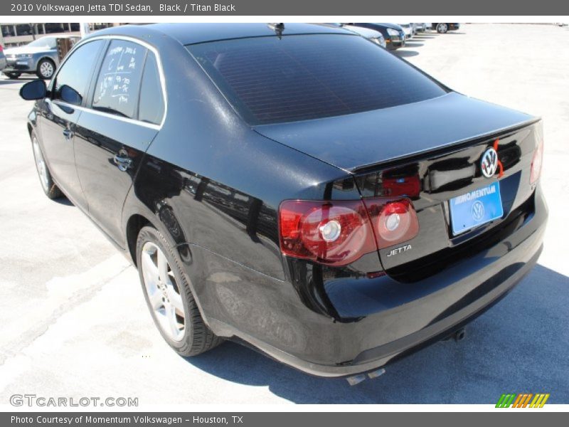 Black / Titan Black 2010 Volkswagen Jetta TDI Sedan