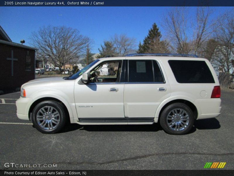  2005 Navigator Luxury 4x4 Oxford White