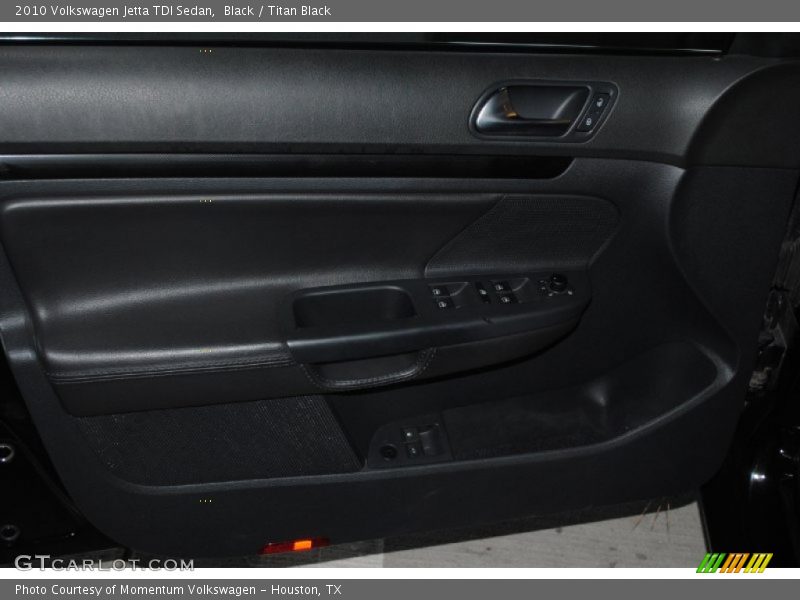 Black / Titan Black 2010 Volkswagen Jetta TDI Sedan