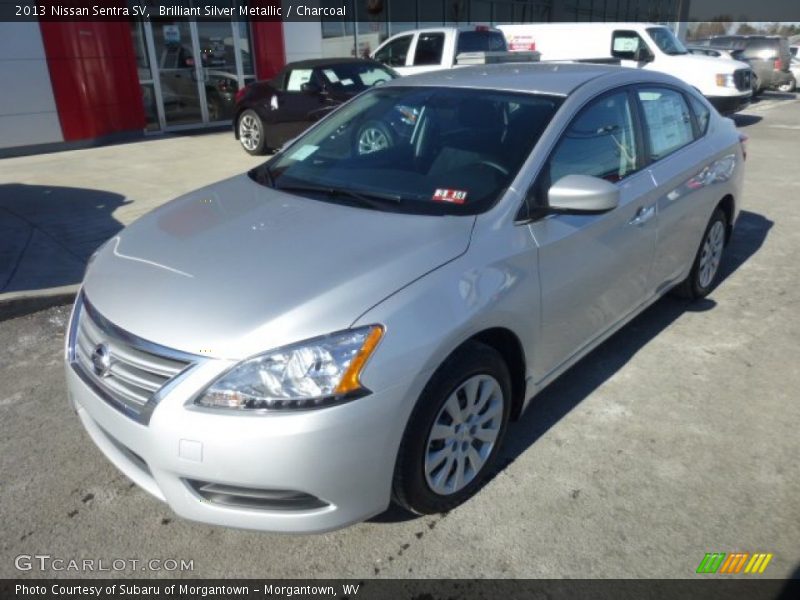 Front 3/4 View of 2013 Sentra SV