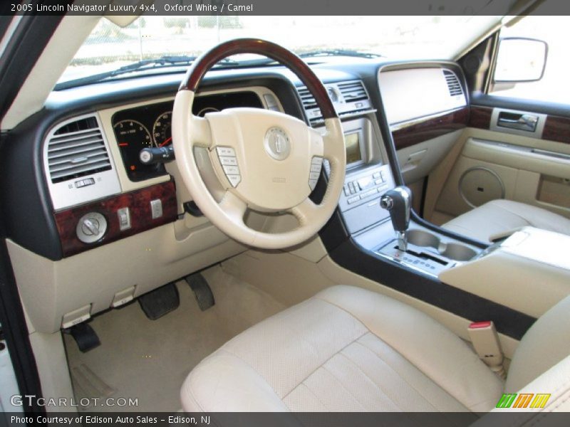 Camel Interior - 2005 Navigator Luxury 4x4 