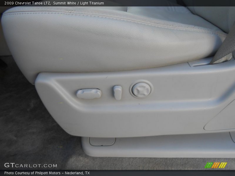 Summit White / Light Titanium 2009 Chevrolet Tahoe LTZ