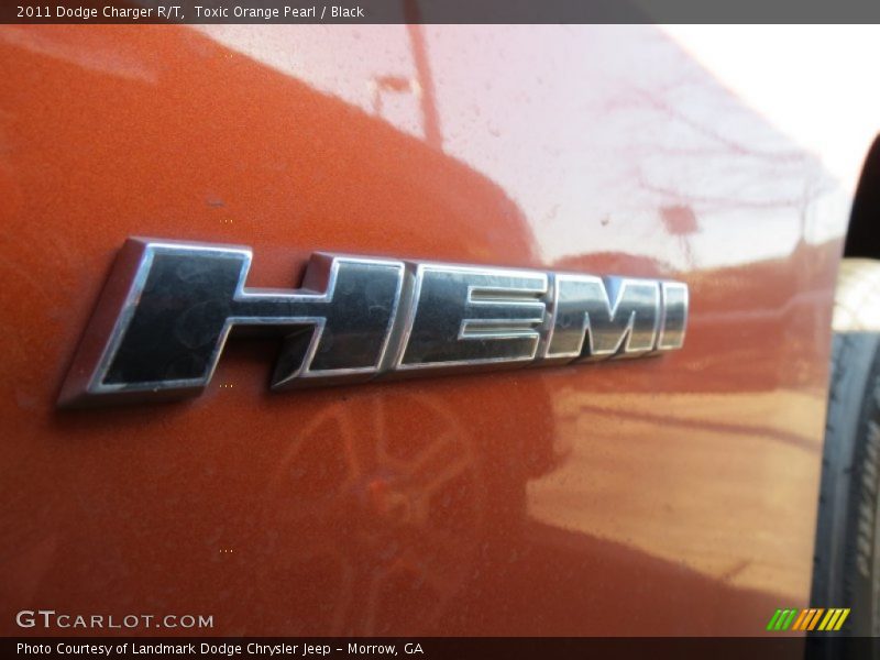 Toxic Orange Pearl / Black 2011 Dodge Charger R/T