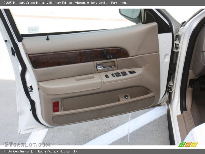 Door Panel of 2005 Grand Marquis Ultimate Edition