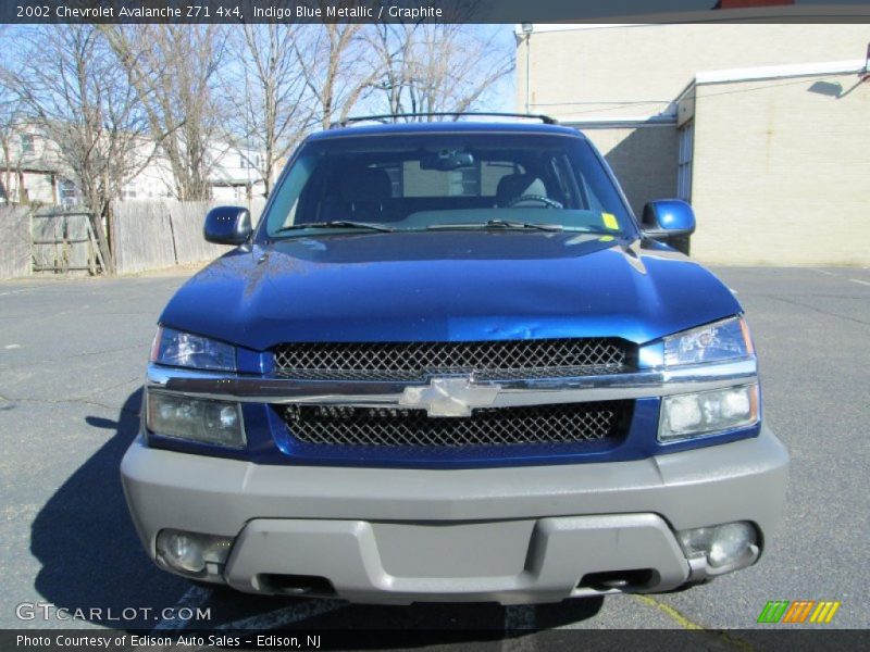 Indigo Blue Metallic / Graphite 2002 Chevrolet Avalanche Z71 4x4