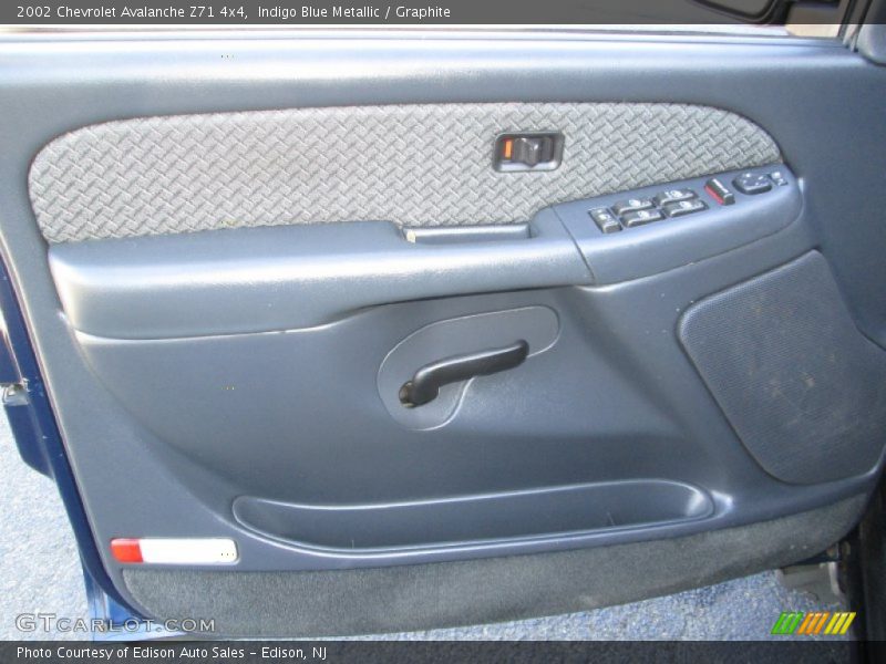 Door Panel of 2002 Avalanche Z71 4x4