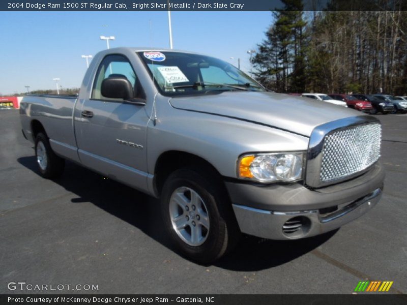 Bright Silver Metallic / Dark Slate Gray 2004 Dodge Ram 1500 ST Regular Cab