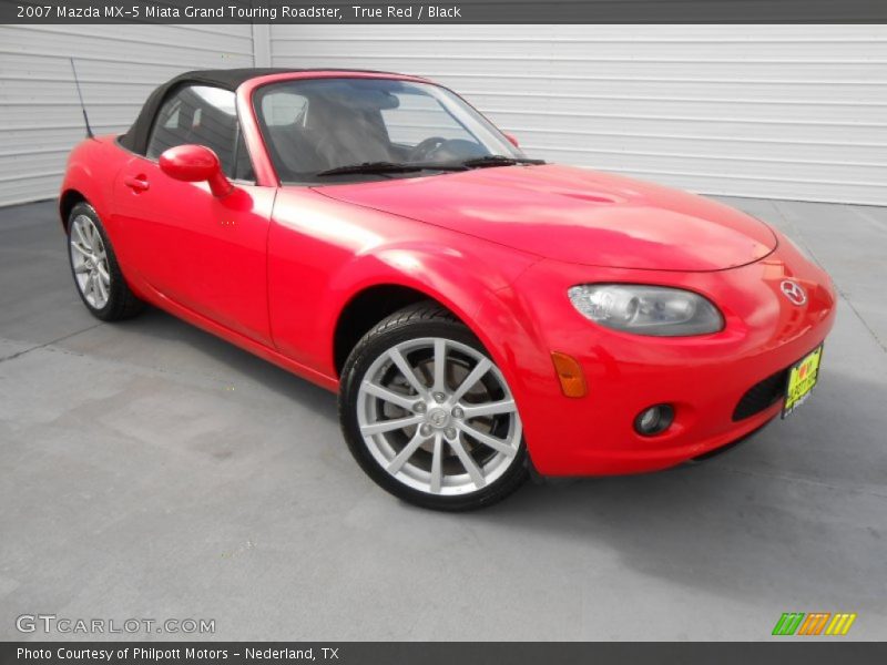 Front 3/4 View of 2007 MX-5 Miata Grand Touring Roadster