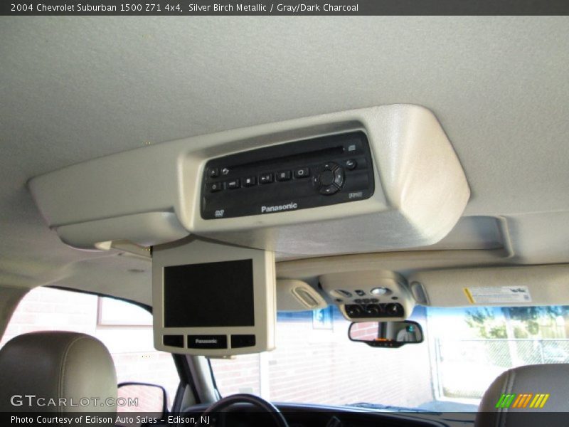 Entertainment System of 2004 Suburban 1500 Z71 4x4