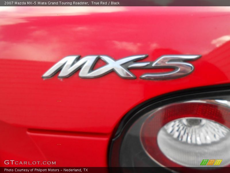  2007 MX-5 Miata Grand Touring Roadster Logo