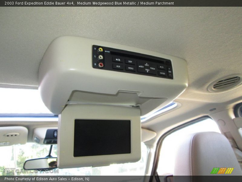 Entertainment System of 2003 Expedition Eddie Bauer 4x4