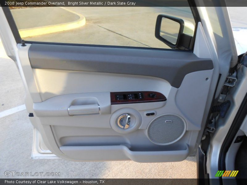 Bright Silver Metallic / Dark Slate Gray 2008 Jeep Commander Overland