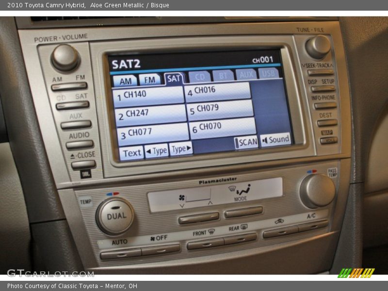 Aloe Green Metallic / Bisque 2010 Toyota Camry Hybrid