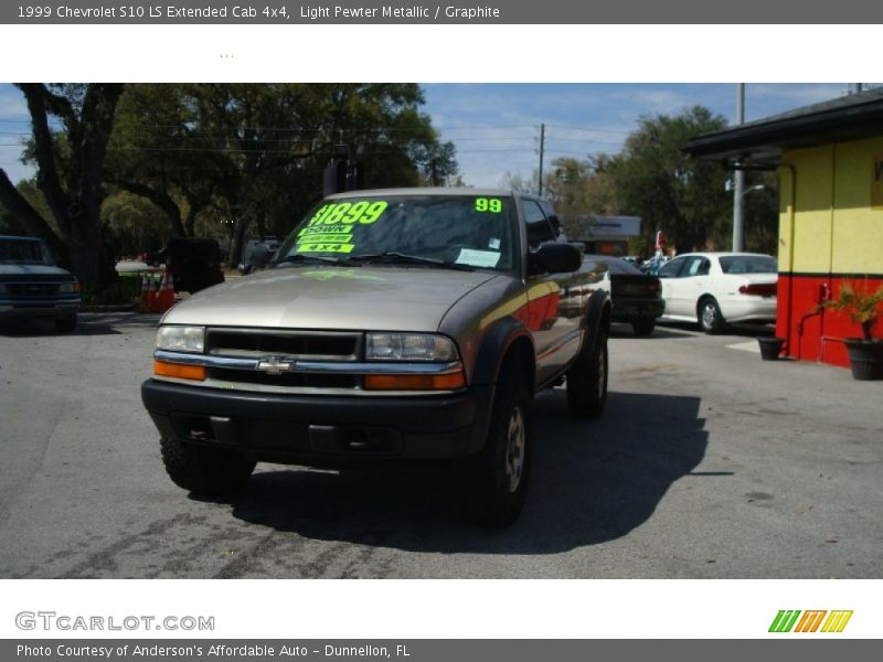 Light Pewter Metallic / Graphite 1999 Chevrolet S10 LS Extended Cab 4x4