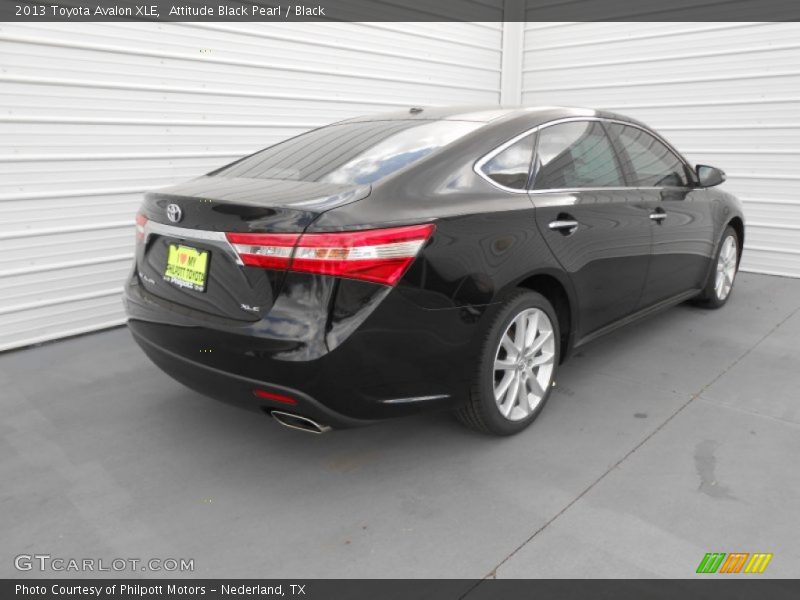 Attitude Black Pearl / Black 2013 Toyota Avalon XLE
