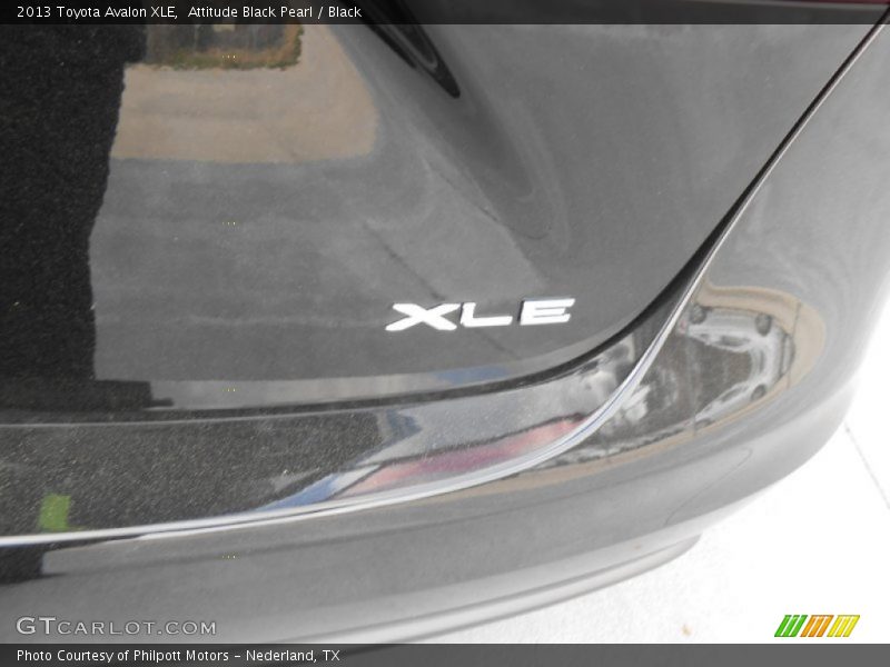 Attitude Black Pearl / Black 2013 Toyota Avalon XLE