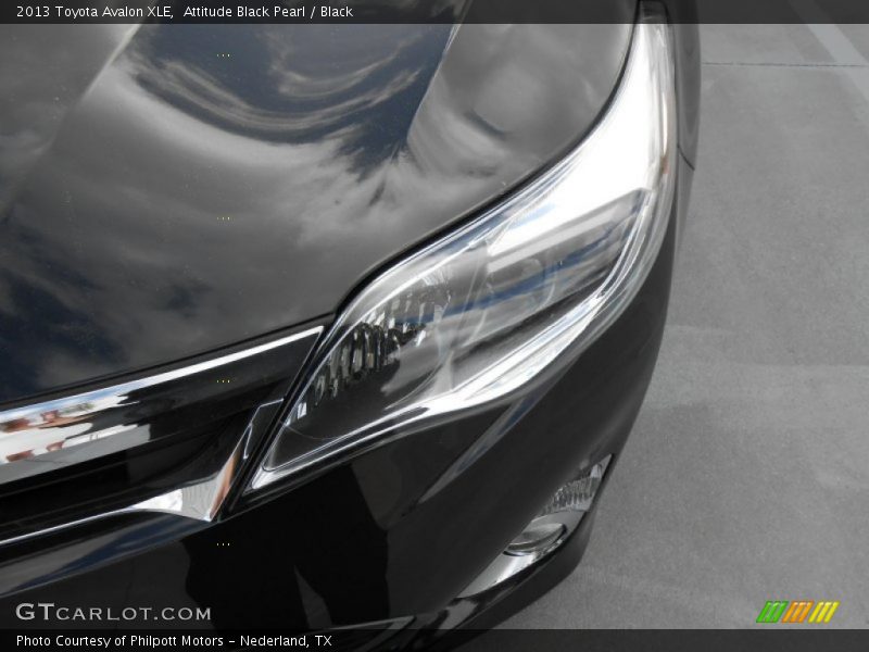Attitude Black Pearl / Black 2013 Toyota Avalon XLE