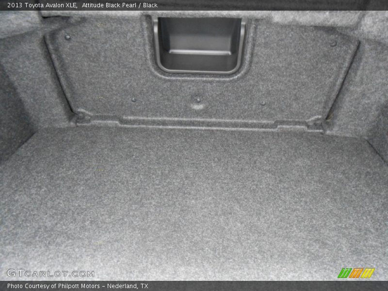 Attitude Black Pearl / Black 2013 Toyota Avalon XLE