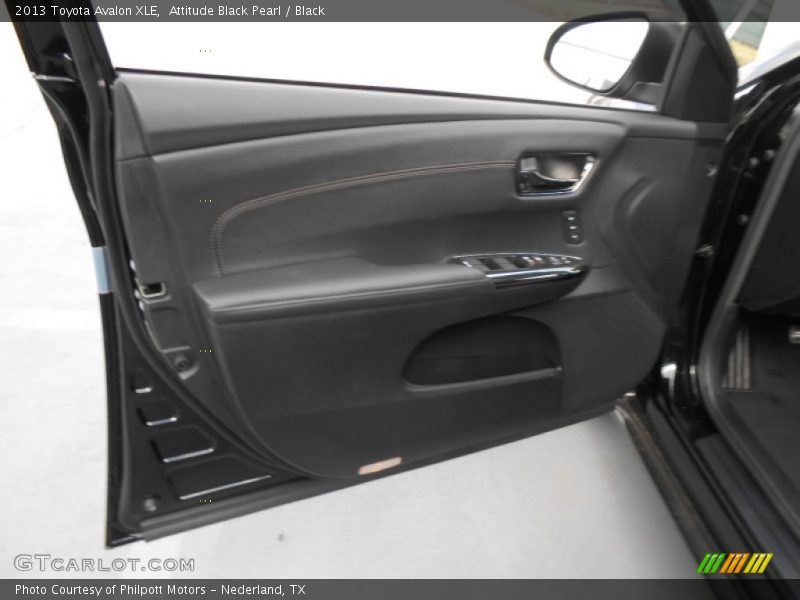 Attitude Black Pearl / Black 2013 Toyota Avalon XLE