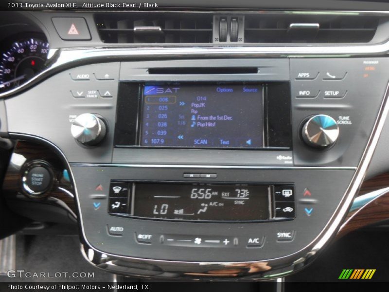 Attitude Black Pearl / Black 2013 Toyota Avalon XLE