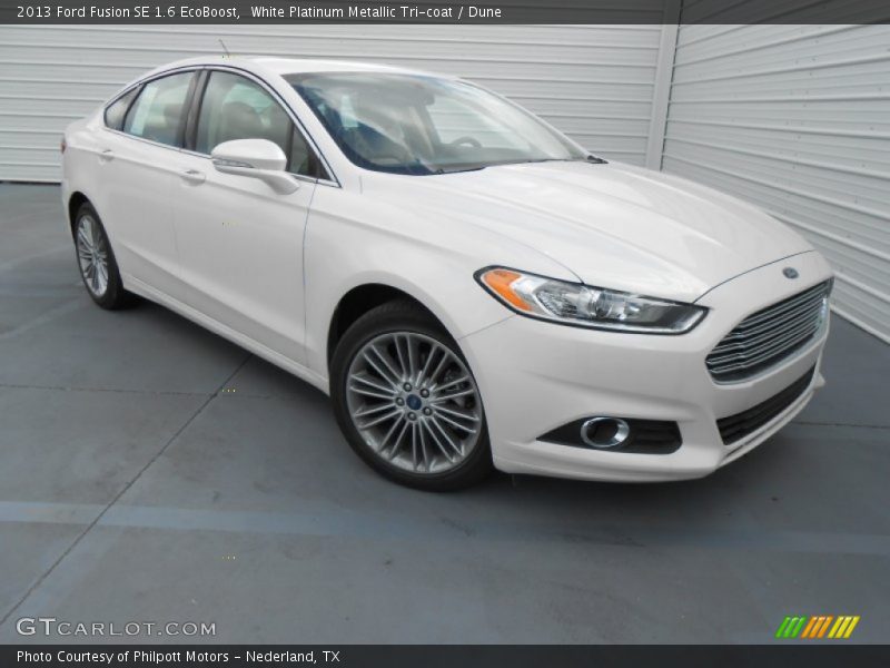 Front 3/4 View of 2013 Fusion SE 1.6 EcoBoost