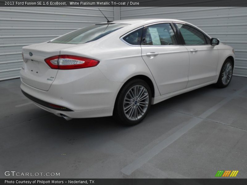 White Platinum Metallic Tri-coat / Dune 2013 Ford Fusion SE 1.6 EcoBoost
