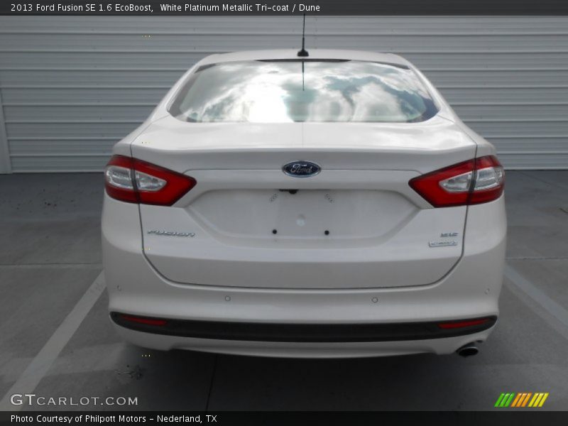 White Platinum Metallic Tri-coat / Dune 2013 Ford Fusion SE 1.6 EcoBoost