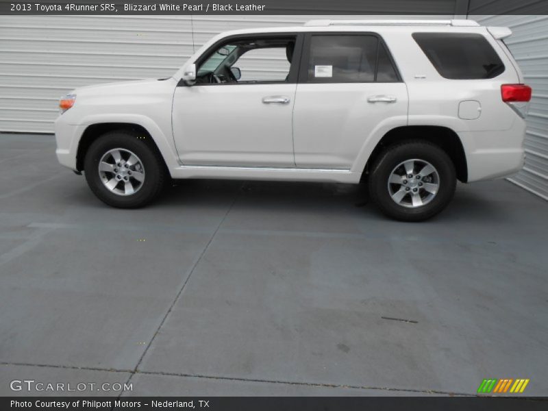 Blizzard White Pearl / Black Leather 2013 Toyota 4Runner SR5