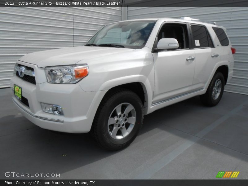 Blizzard White Pearl / Black Leather 2013 Toyota 4Runner SR5