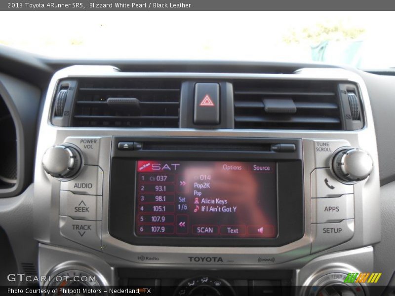 Blizzard White Pearl / Black Leather 2013 Toyota 4Runner SR5