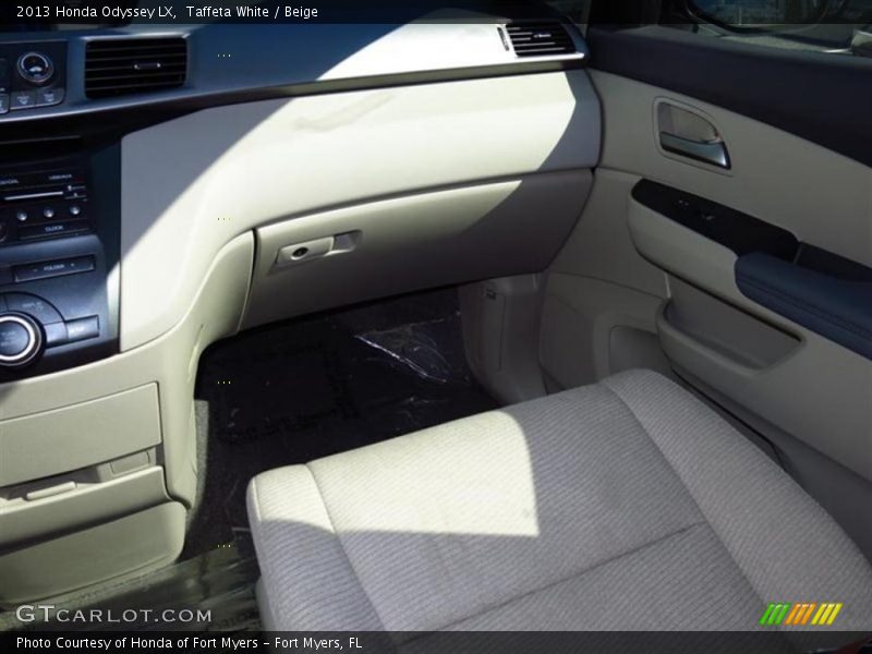 Taffeta White / Beige 2013 Honda Odyssey LX