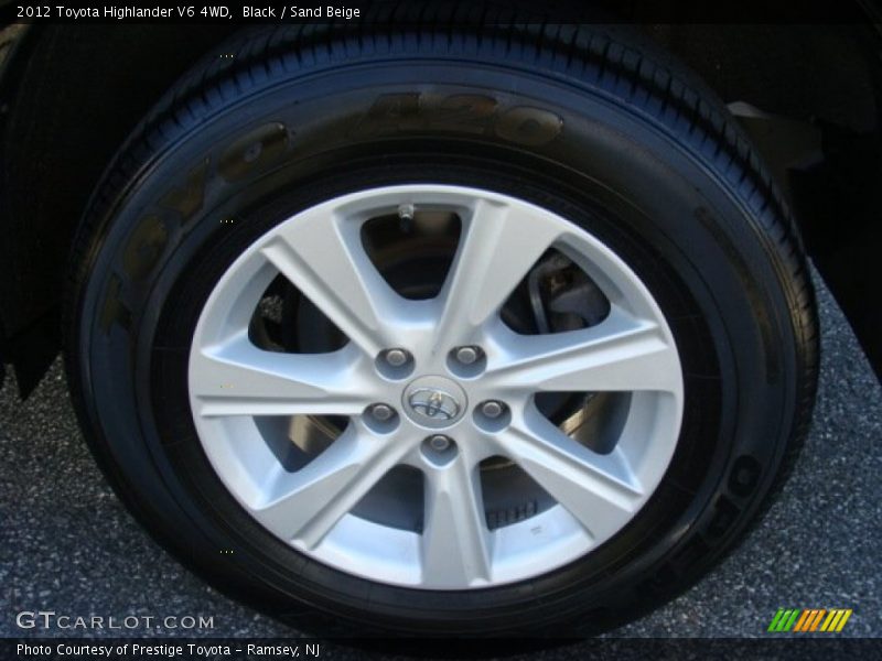 Black / Sand Beige 2012 Toyota Highlander V6 4WD